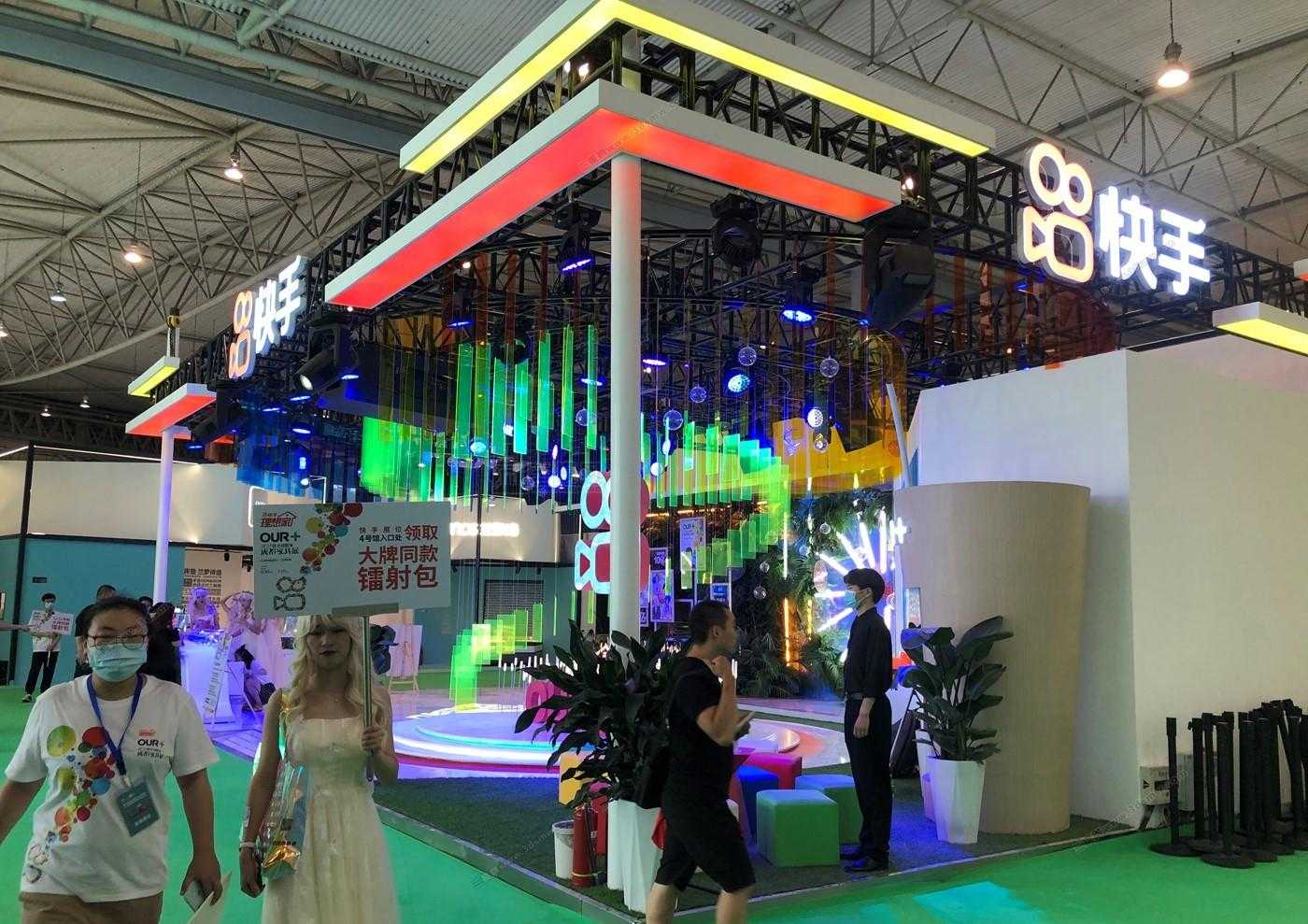 ������b���I���[��,����չ�_�OӋ