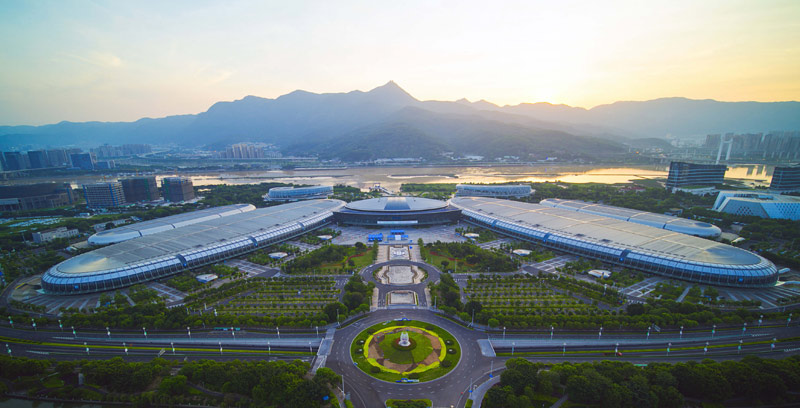 ���ݺ��{���H��չ����